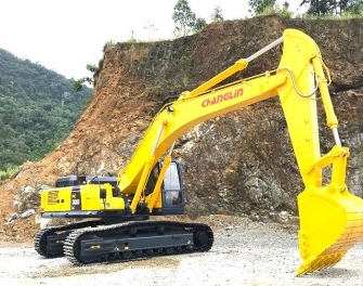 BÁO GIÁ BÁN MÁY XÚC ĐÀO KOMATSU PC300-8/ PC300LC-8 - CHANGLIN VIỆT NAM